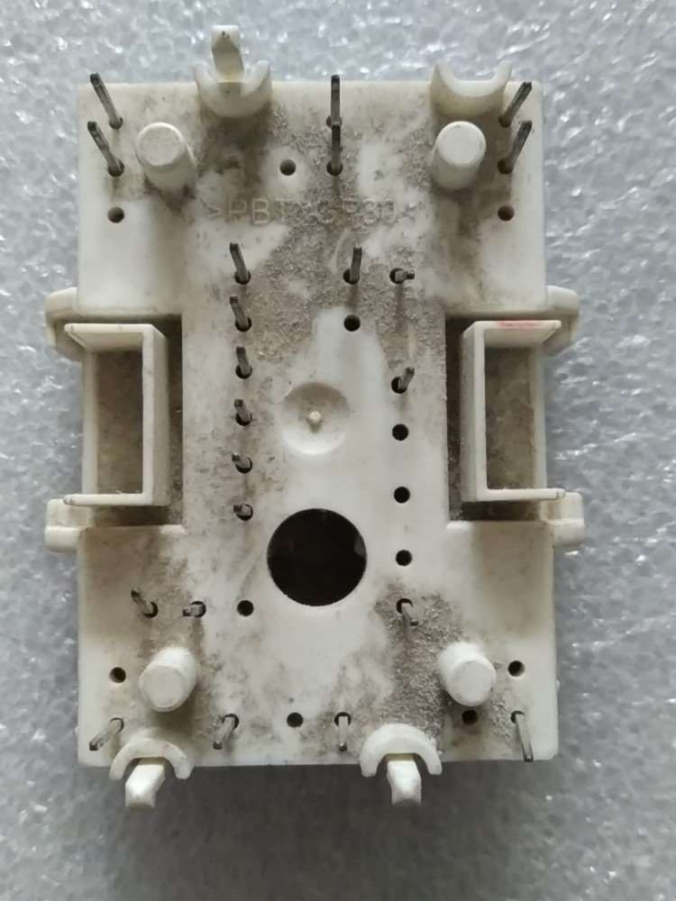 FB10R06KL4G/B1有一块现货包好 议价