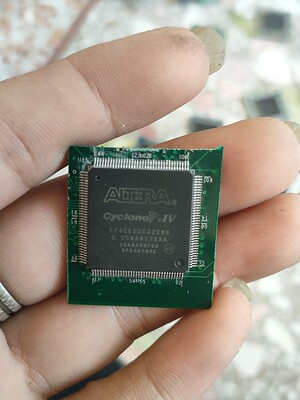 EP4CE22E22C8N   拆机现货-议价