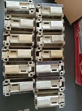 FX2N/48MR/001有26个外壳子 议价