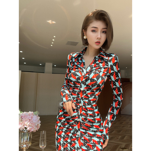 XULU原创轻奢通勤印花褶皱长裙气质修身 收腰显瘦开衩POLO领连衣裙