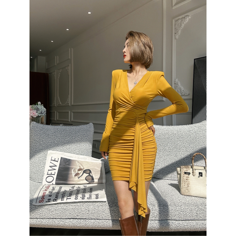 纯色针织系带包臀V领长袖连衣裙