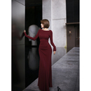 XULU原创秋冬慕斯绒褶皱包臀鱼尾裙纯色加绒气质修身 一字领连衣裙