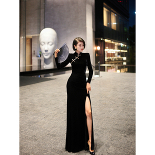 XULU原创纯色复古丝绒修身 斜襟立领高开叉包臀连衣裙 旗袍气质长袖