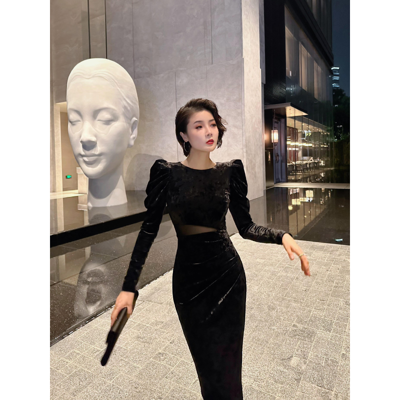 XULU原创秋冬进口钻石绒性感包臀长裙气质圆领羊腿袖开叉连衣裙