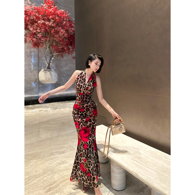 XULU原创夏季豹纹玫瑰网布印花鱼尾裙性感女人挂脖修身V领连衣裙