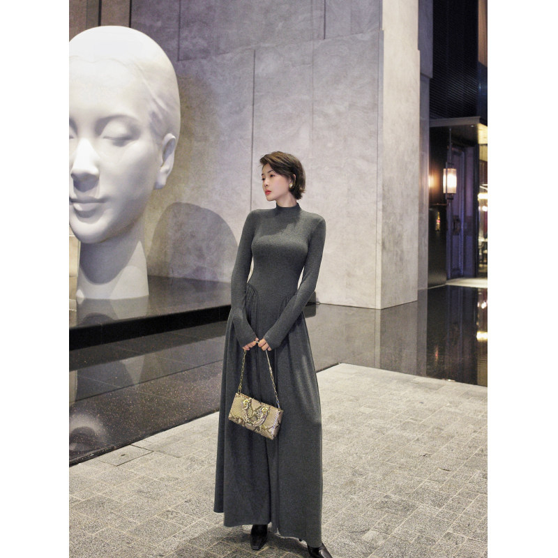 XULU原创纯色美利诺慕斯绒连衣裙优雅半高领长袖收腰大摆A字裙,女装/女士精品,连衣裙,淘宝优惠券,粉丝福利购,淘宝优惠卷