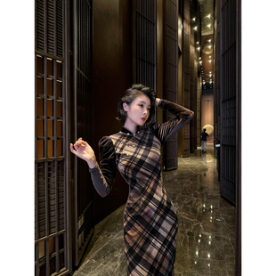 XULU原创秋冬复古格连衣裙纹丝绒拼接长袖 气质名媛国风旗袍 修身