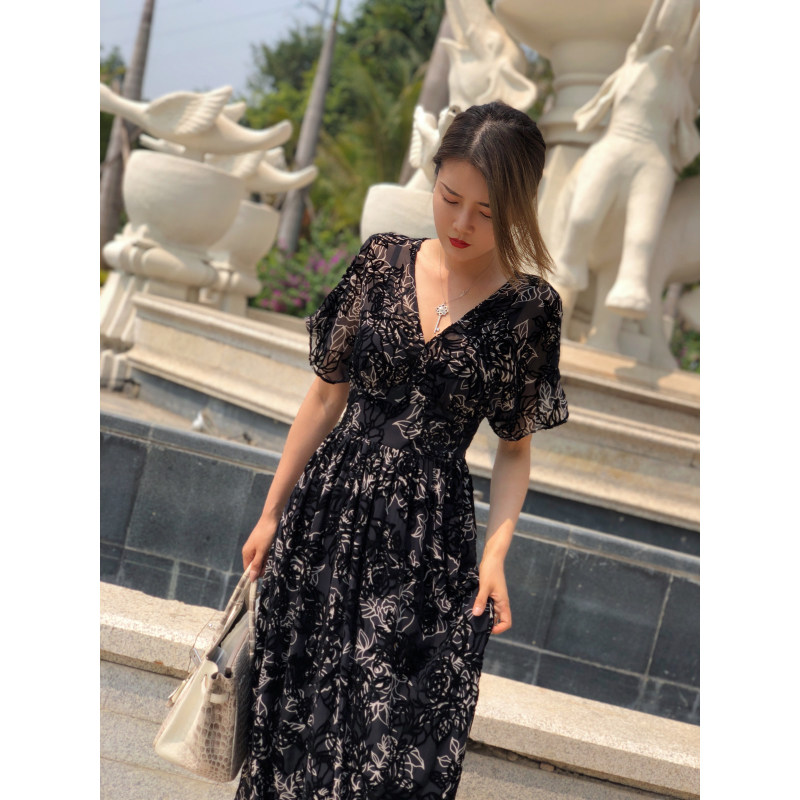 XULU原创夏季新款高端进口植绒烧花丝绒裙流行高腰性感V领连衣裙