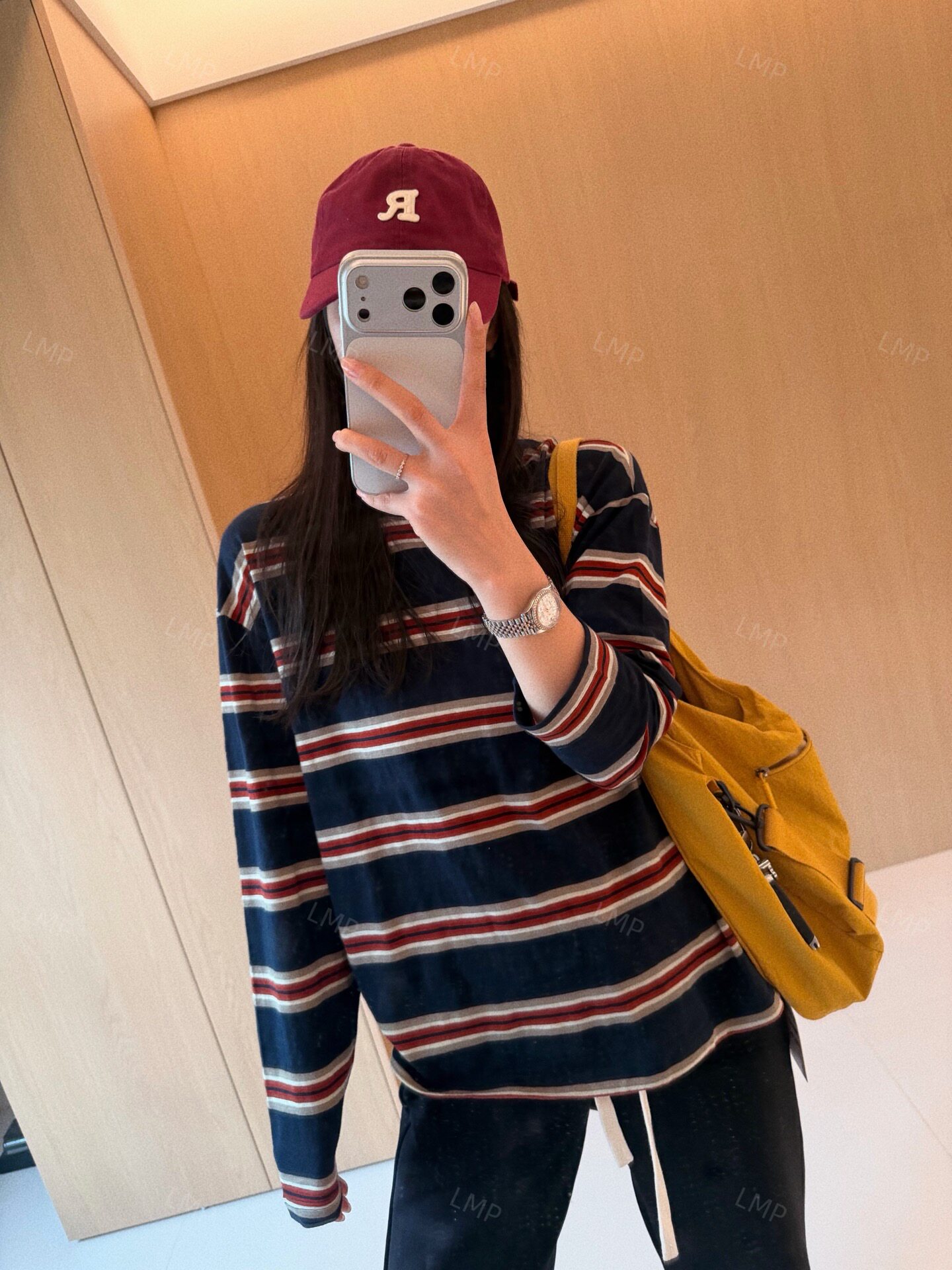 复古条纹罩衫薄纱女装夏季休闲韩系长袖通勤穿搭港风chic别致上衣