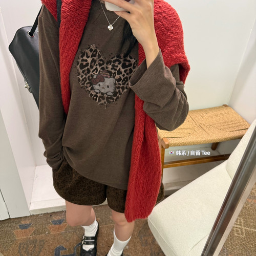 i-D sisters秋上新韩系复古豹纹爱心印花宽松休闲时尚减龄长袖T恤
