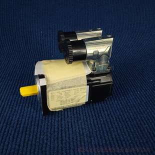 倍福Beckhoff AM257S-2120 AM247L-0000同步伺服电机