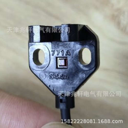 欧姆龙EE-SX771A传感器EE-SX771A光电开关EE-SX771A 2M光电开关