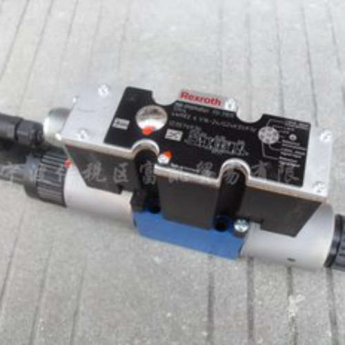 R900715040? 4WRKE16W8-200L-3X/6EG24ETK31/F1D3M力士乐