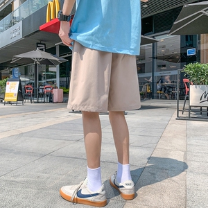 K208 P20 外景 港风休闲宽松加大码学生情侣装五分裤夏装短裤百搭图片