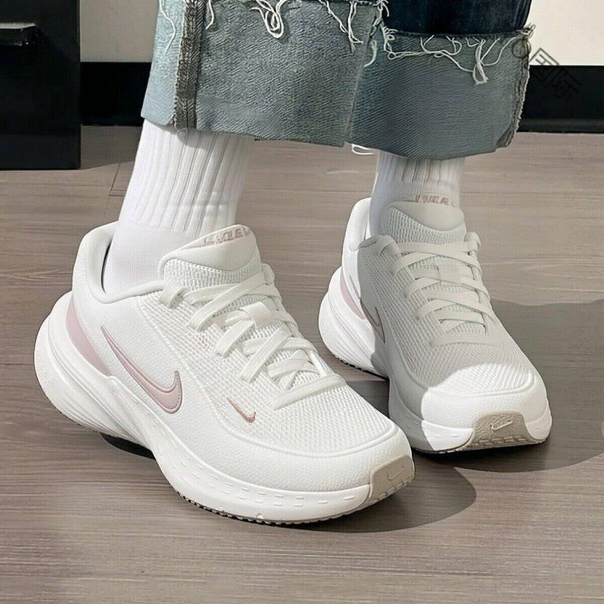 Nike耐克鞋子正品透气网面鞋轻便运动鞋正品跑步鞋女子健身训练鞋