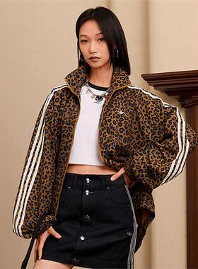 阿迪达斯三叶草女装春季新款FB OS TT复古豹纹运动宽松外套JW7301