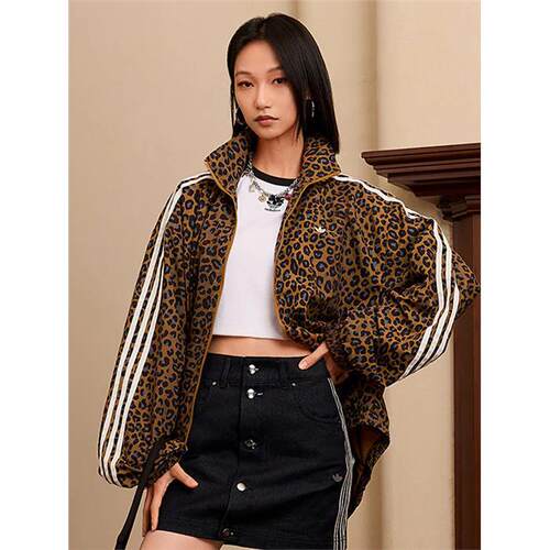 阿迪达斯三叶草女装春季
