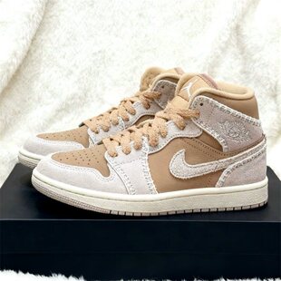 Nike耐克女鞋子正品冬季正品AJ JORDAN 1潮流休闲板鞋HV4269-200