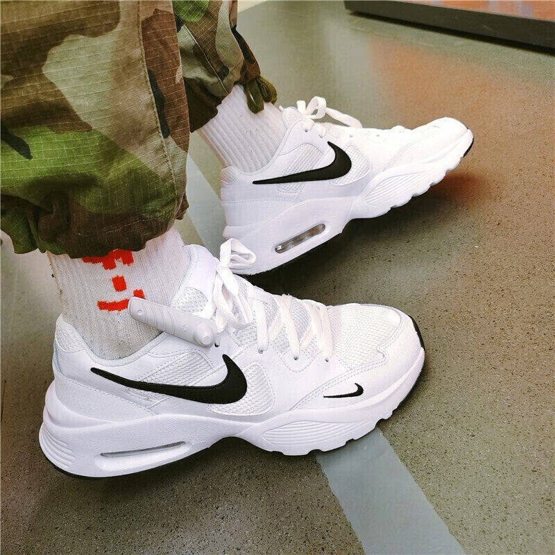 NIKE耐克男鞋新款MAX气垫运动鞋休闲训练鞋缓震低帮白色跑步鞋