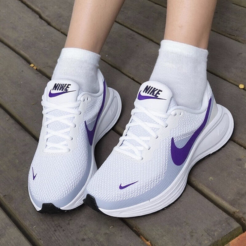 NIKE耐克女鞋秋季正品革命8轻便透气运动休闲鞋缓震跑步鞋子女