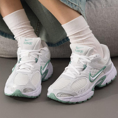 Nike耐克女鞋正品新款运动鞋V5 RNR复古潮健身训练透气耐磨休闲鞋