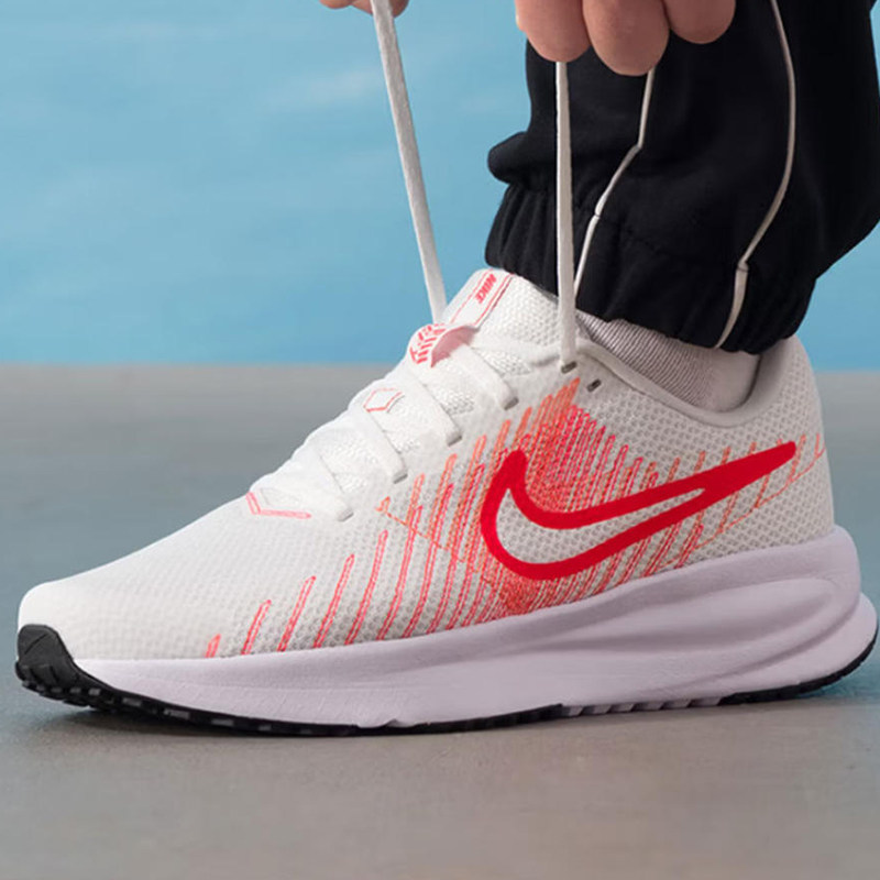 Nike耐克男鞋正品春季正品RUN DEFY轻便透气休闲运动跑步鞋HM9594