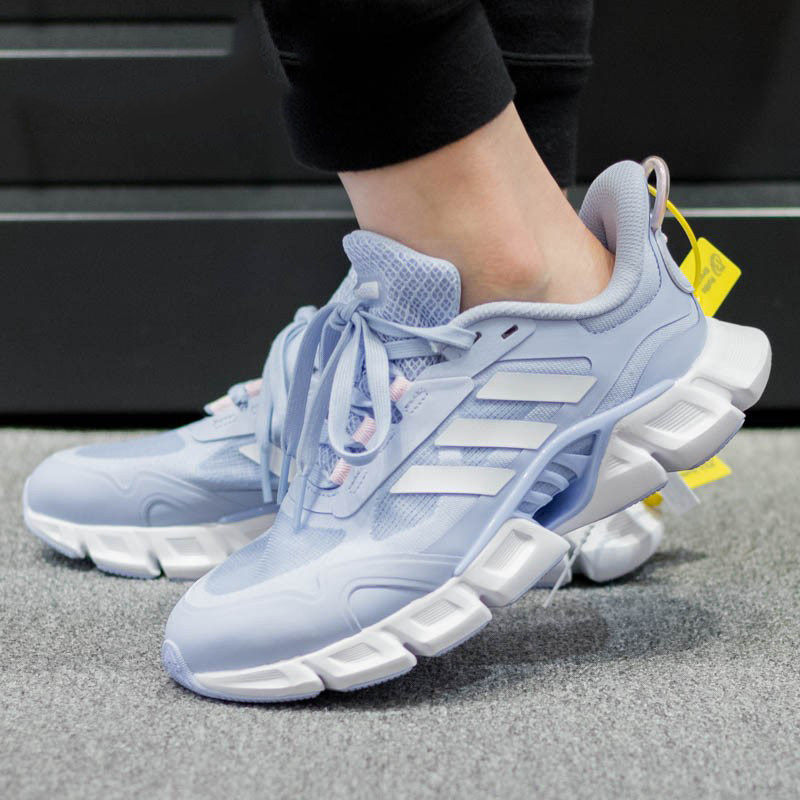 阿迪达斯网面女鞋夏季新款运动鞋清风缓震CLIMACOOL跑步鞋IF0633