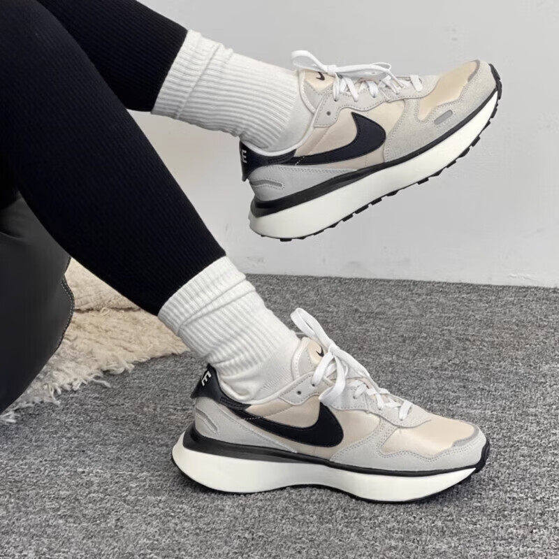 Nike耐克厚底华夫鞋轻便减震运动鞋户外女鞋登山旅行休闲鞋跑步鞋