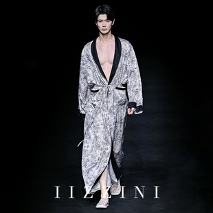 系带晨袍 IIZZINI 秀场款 原创睡袍男春夏长袖 冰丝水墨奢华长款