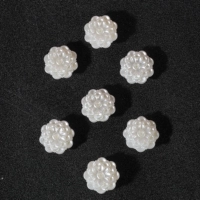 Цветы трехслойные 19х19мм, около 20 шт.