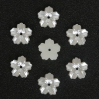 Большой пятилепестковый цветок 12х12мм, около 100 штук.