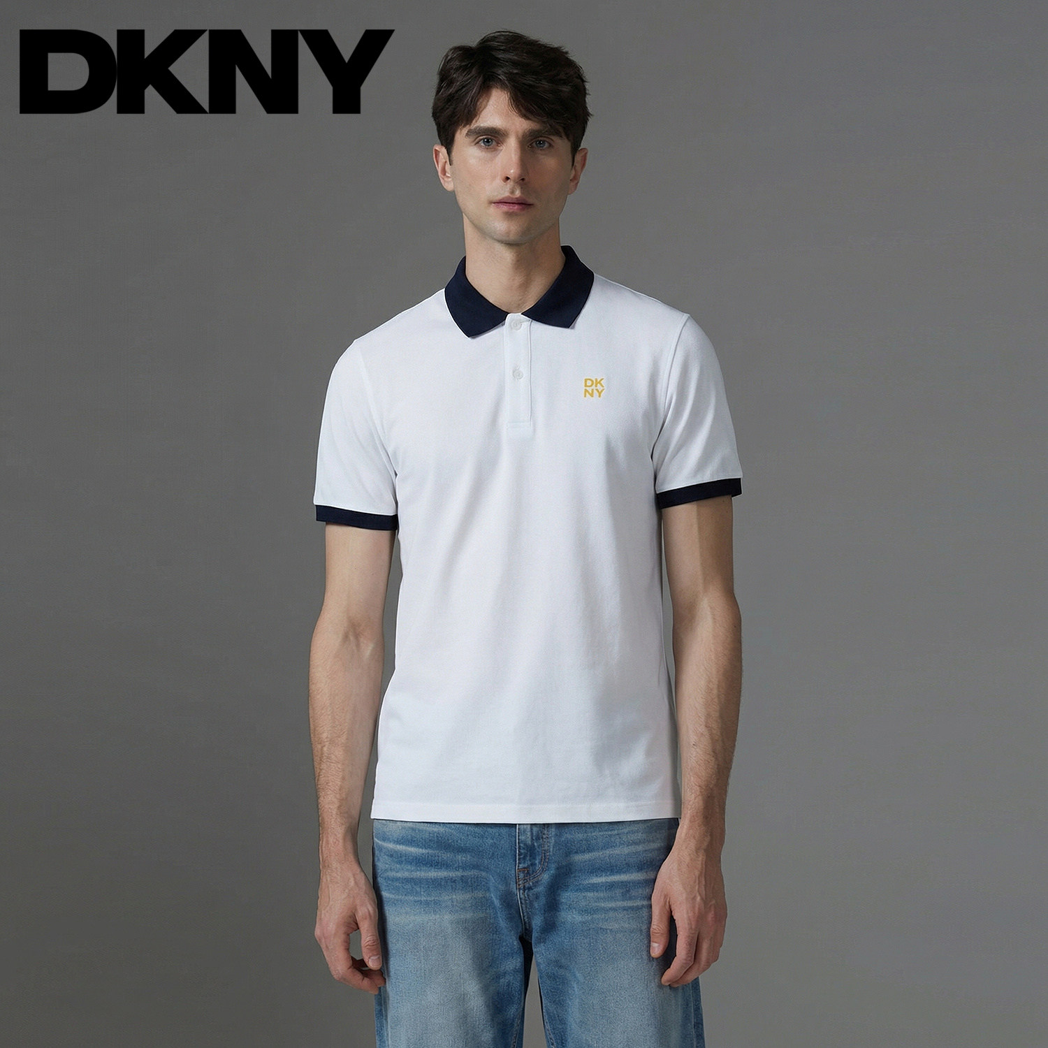 DKNY唐可娜儿26夏季新款短袖POLO衫男士刺绣翻领运动休闲风纯白色