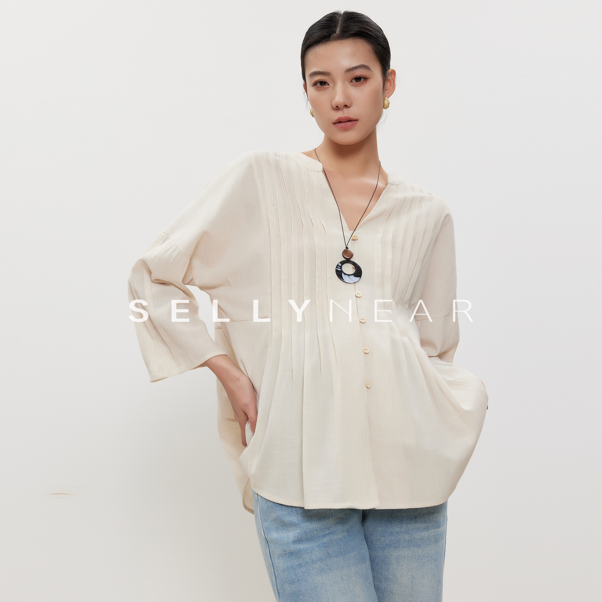 SELLYNEAR孕妇装衬衫2025新款时尚法式气质亚麻手工压褶哺乳上衣