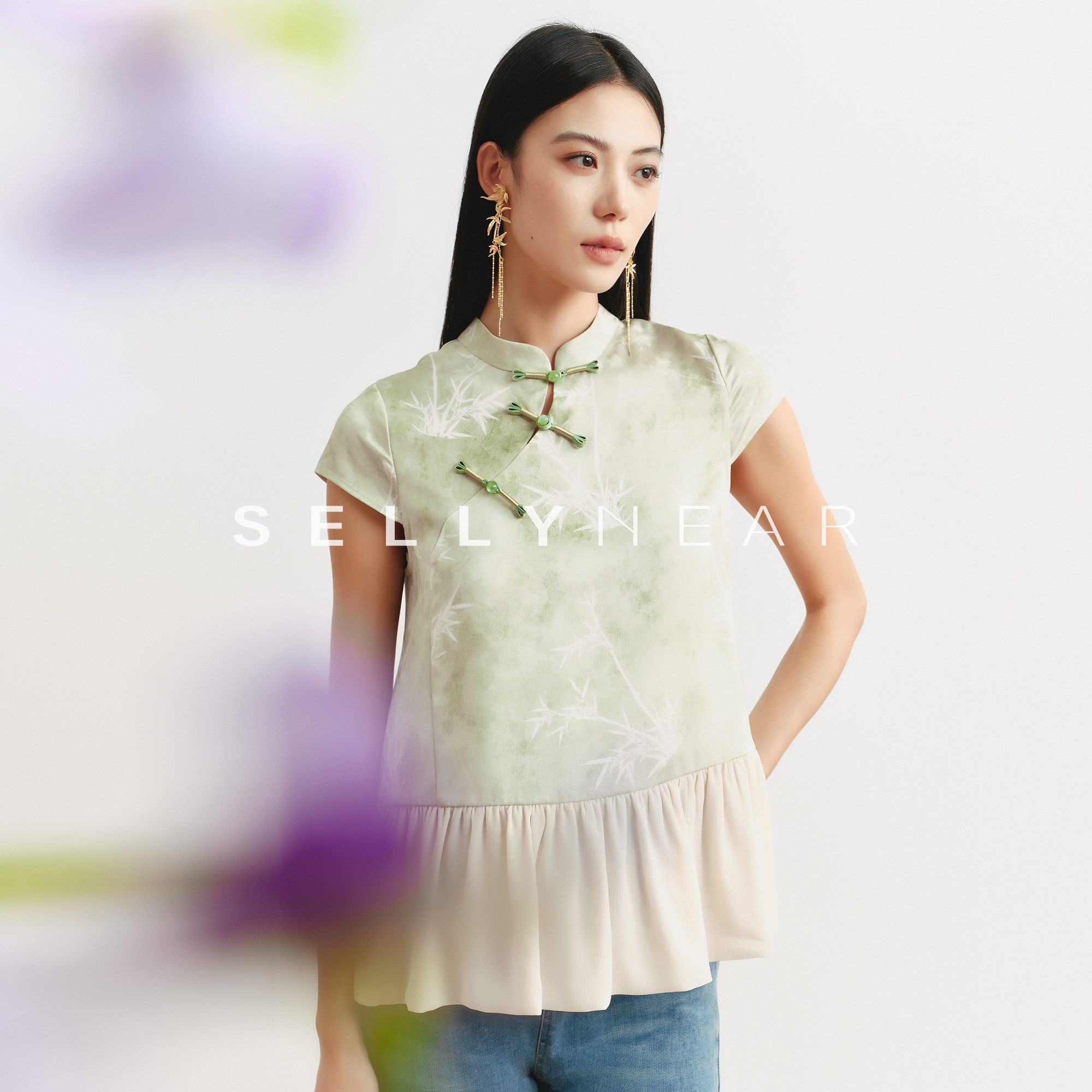 SELLYNEAR孕期洋气孕妇装夏季上衣时尚立领盘扣印花拼接国风衬衫