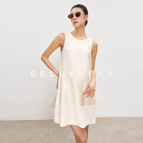 SELLYNEAR孕妇裙子夏季新款时髦宽松缎面拼接钉珠重工孕期连衣裙