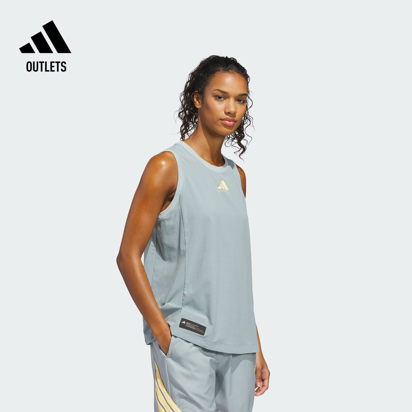 阿迪达斯女子背心adidas图片