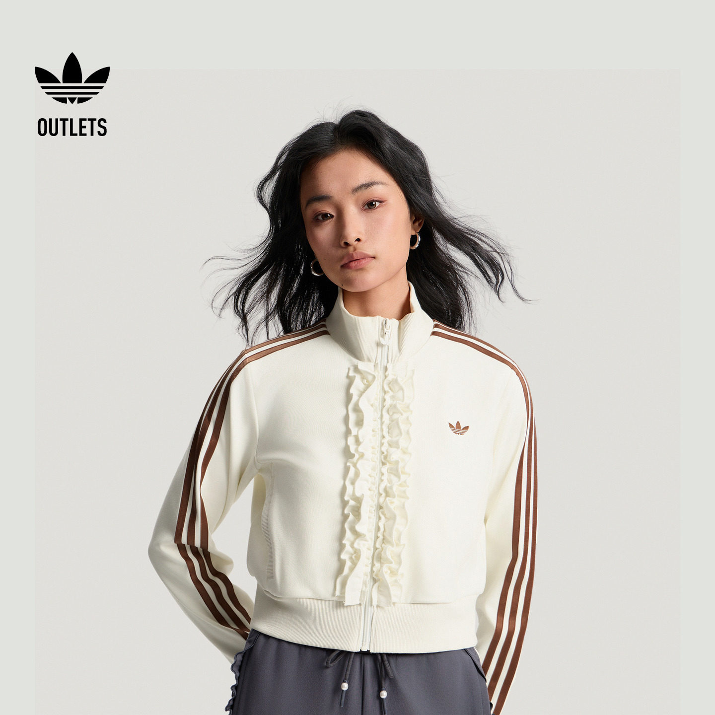 阿迪达斯三叶草女子夹克外套