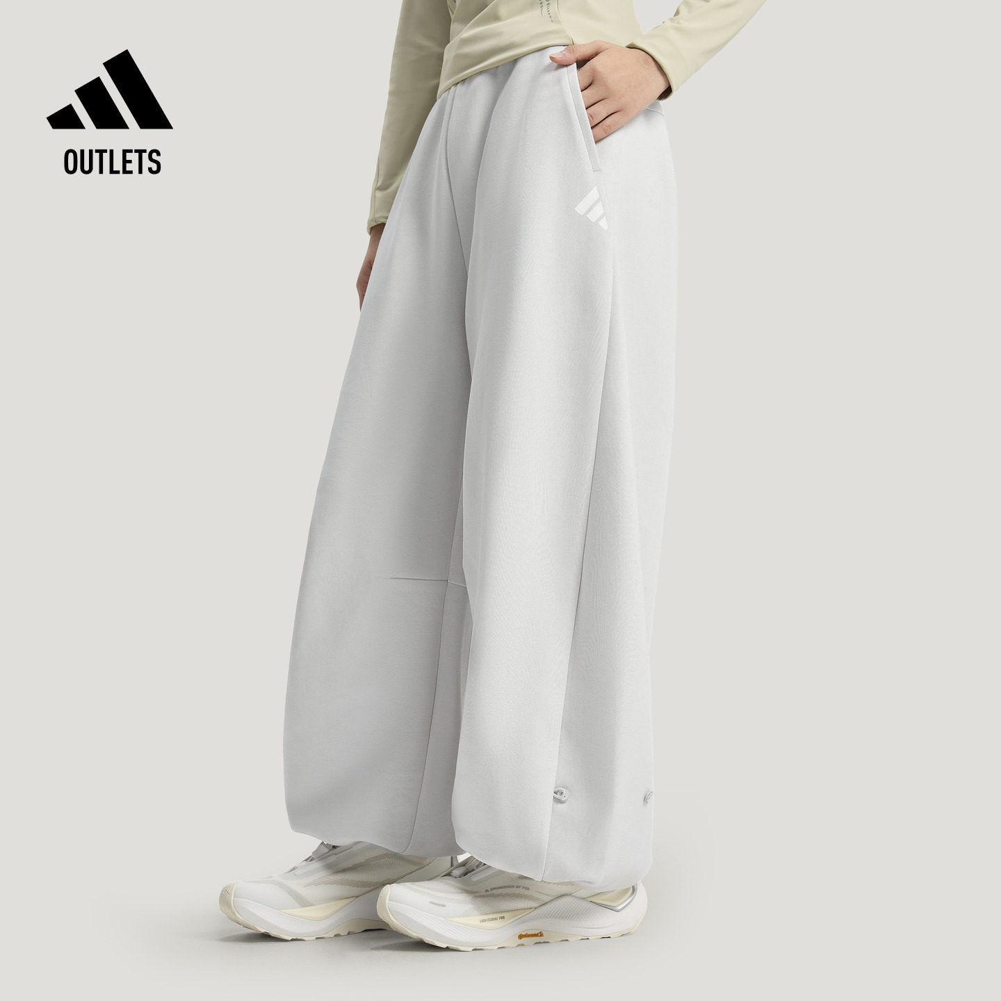 阿迪达斯女子运动裤adidas