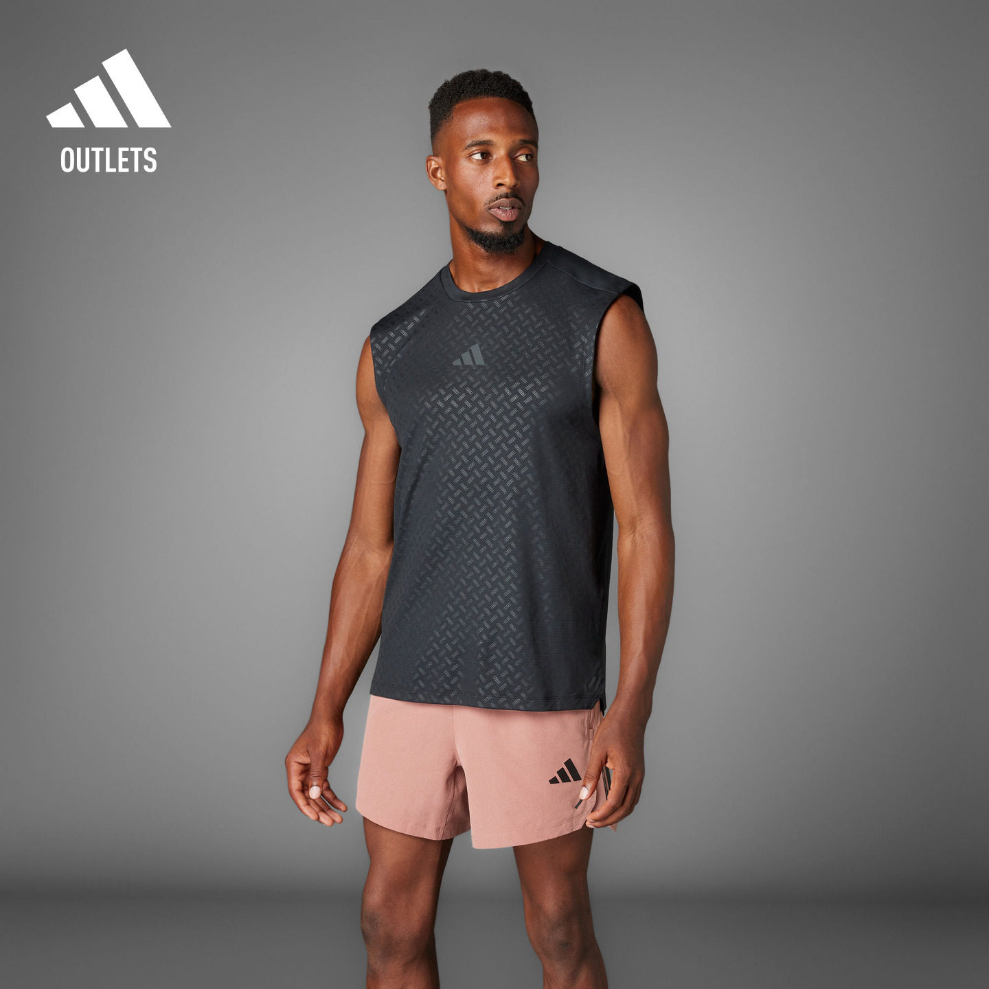 阿迪达斯男子背心adidas