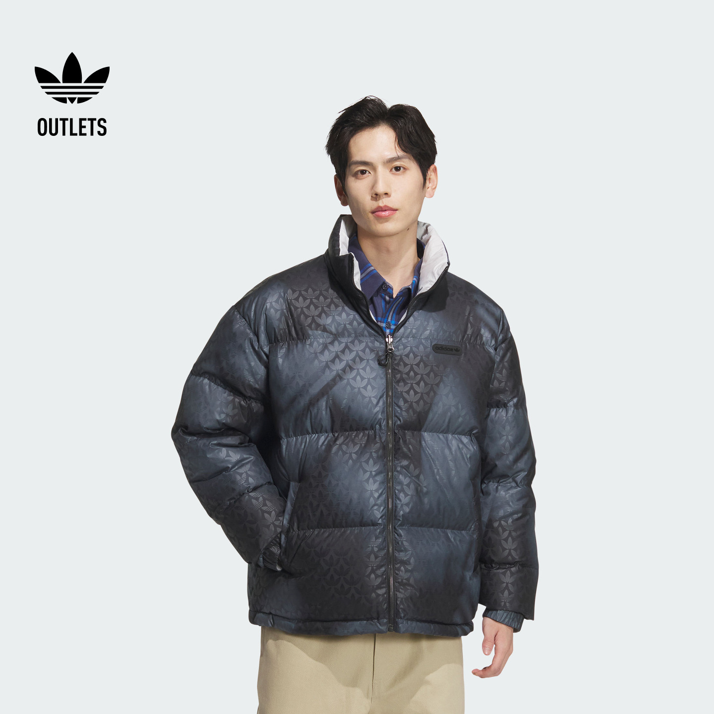 阿迪达斯三叶草双面穿保暖羽绒服