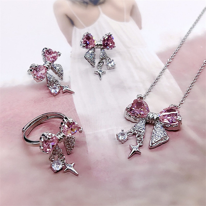 佩小姐bling超闪蝴蝶结套装耳钉戒指项链粉色系少女独特星光璀璨