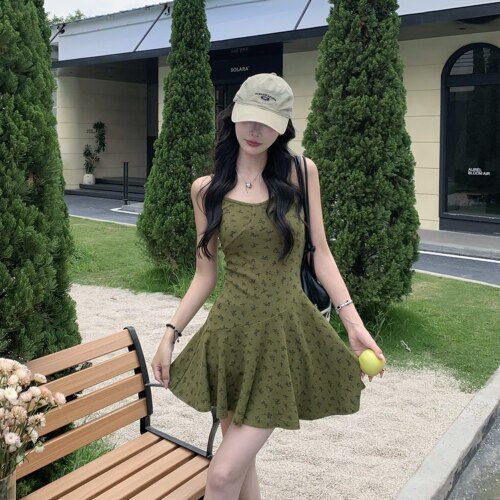 3MER韩女显白碎花吊带裙