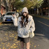 加厚短款 3MER哦哦三妹白色毛毛领连帽卫衣外套女冬季 新款 拉链上衣