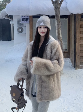 3MER哦哦三妹假两件毛毛拼接卫衣连帽外套女冬季新款保暖环保皮草