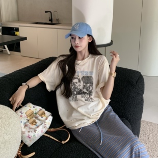 3MER哦哦三妹 美式复古人像印花短袖T恤女夏宽松慵懒休闲圆领上衣