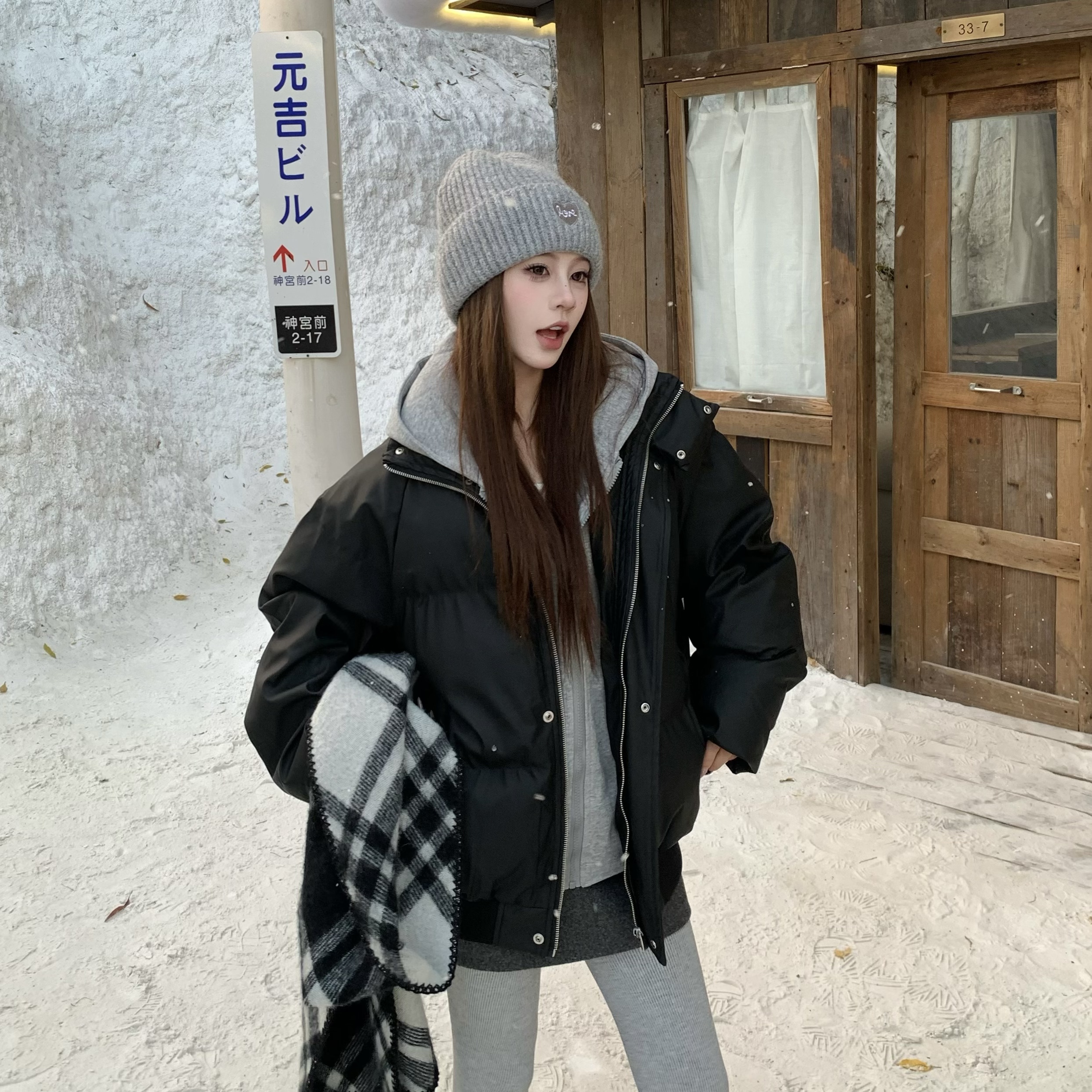 3MER假两件拼接男女连帽皮棉服