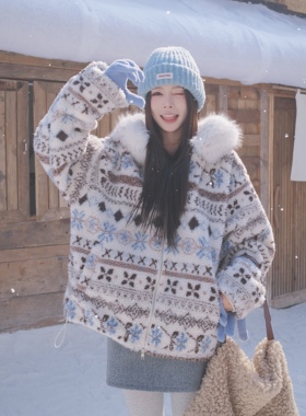 3MER哦哦三妹 费尔岛羊羔毛毛领连帽外套女冬季复古保暖加厚上衣