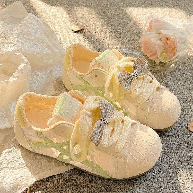 女士夏季薄款鞋子奶油色蝴蝶结板鞋女2026夏季新款小众百搭面包鞋