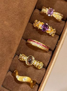 金色锆石中古风戒指女轻奢小众设计复古食指戒紫色高级感重工指环