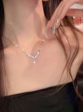 爆款V形微镶锆石项链女新款ins轻奢时尚小众设计高级感百搭饰品